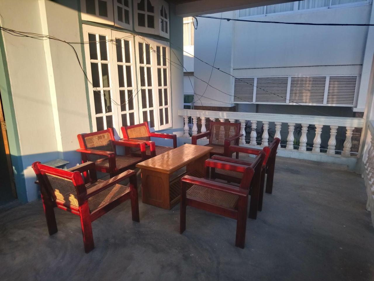 Diamond Star Guest House Ньоншуэ Экстерьер фото